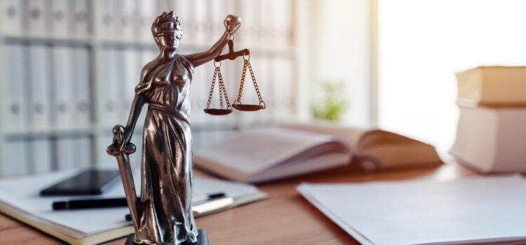 5 Perfect Reasons for Starting a Law Firm